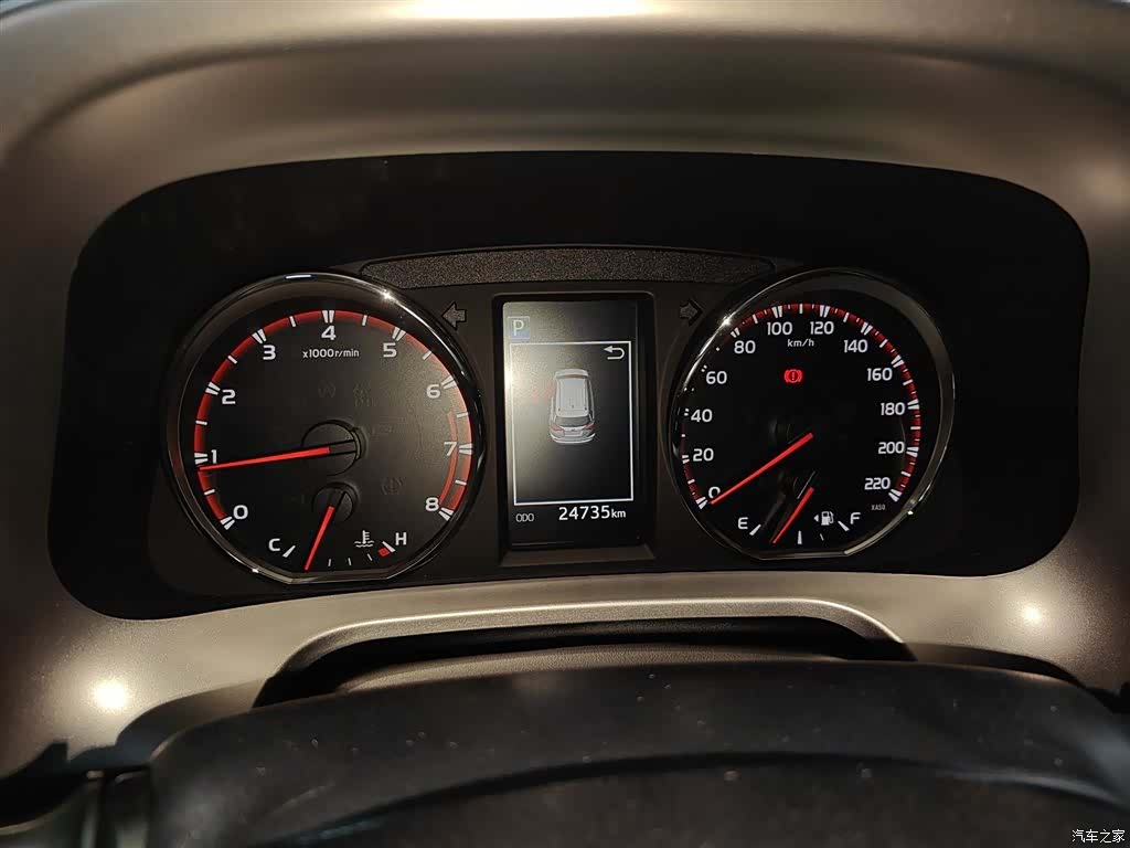 Toyota RAV4, 2018 8