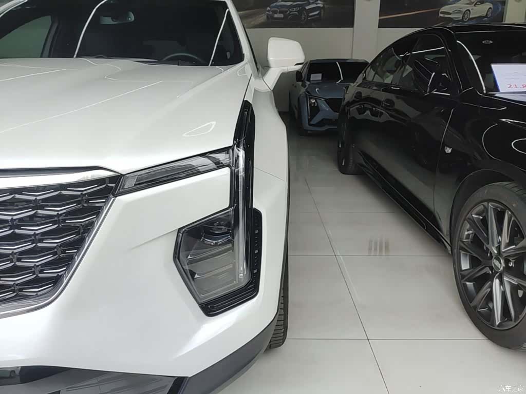 Cadillac XT4, 2025 24