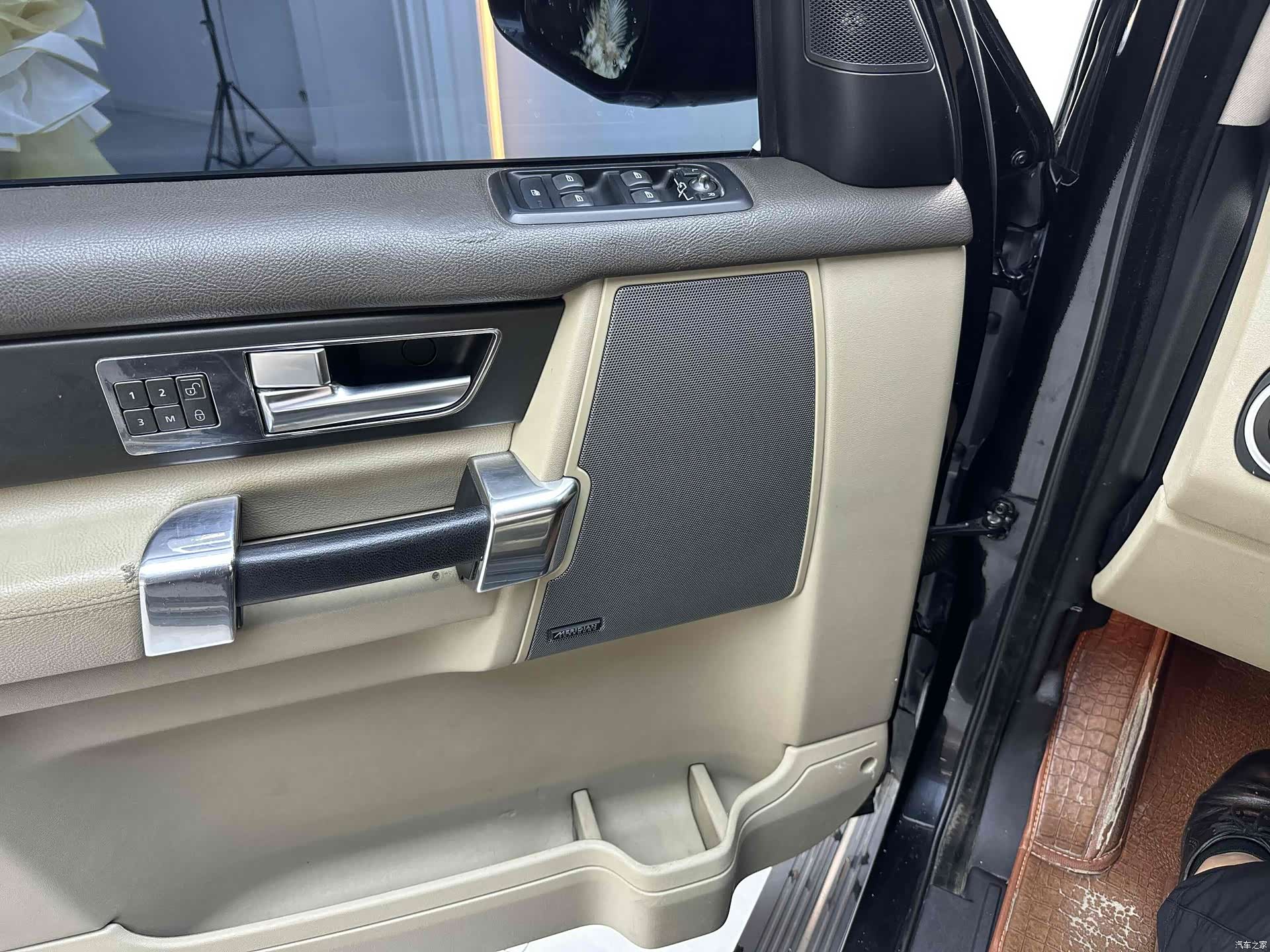 Land Rover Discovery, 2015 9