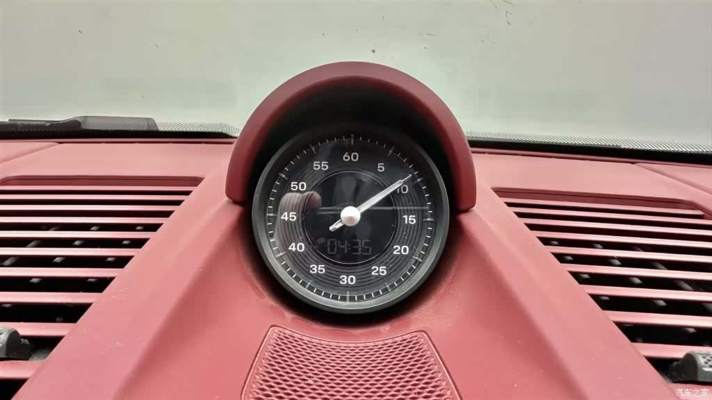 Porsche 911, 2024 13