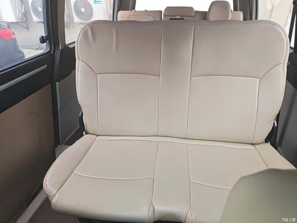 DongFeng M5, 2019 17