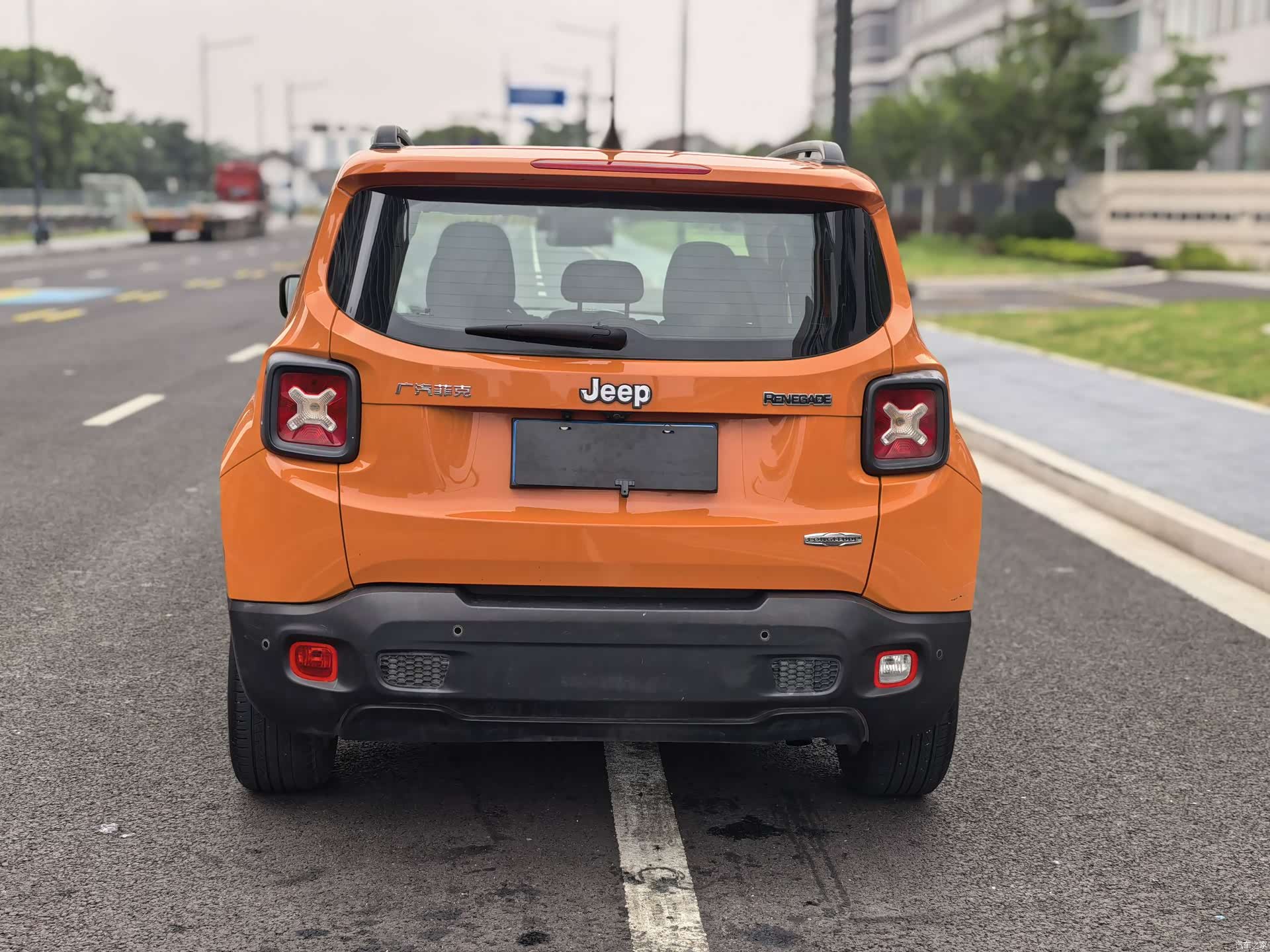 Jeep Renegade, 2019 6