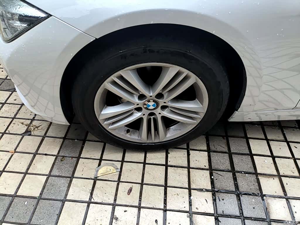 BMW 3 Series, 2016 23