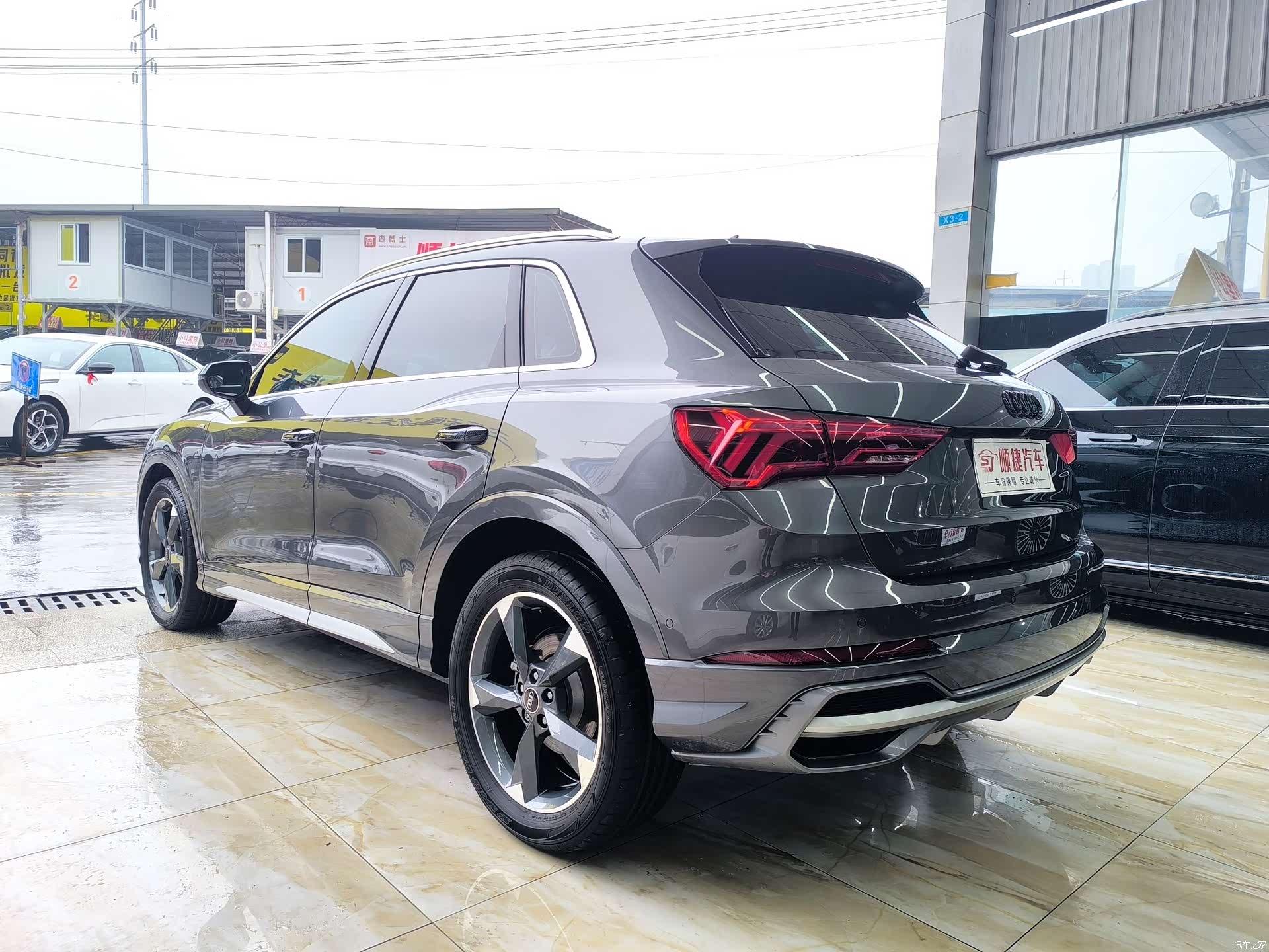 Audi Q3, 2023 9