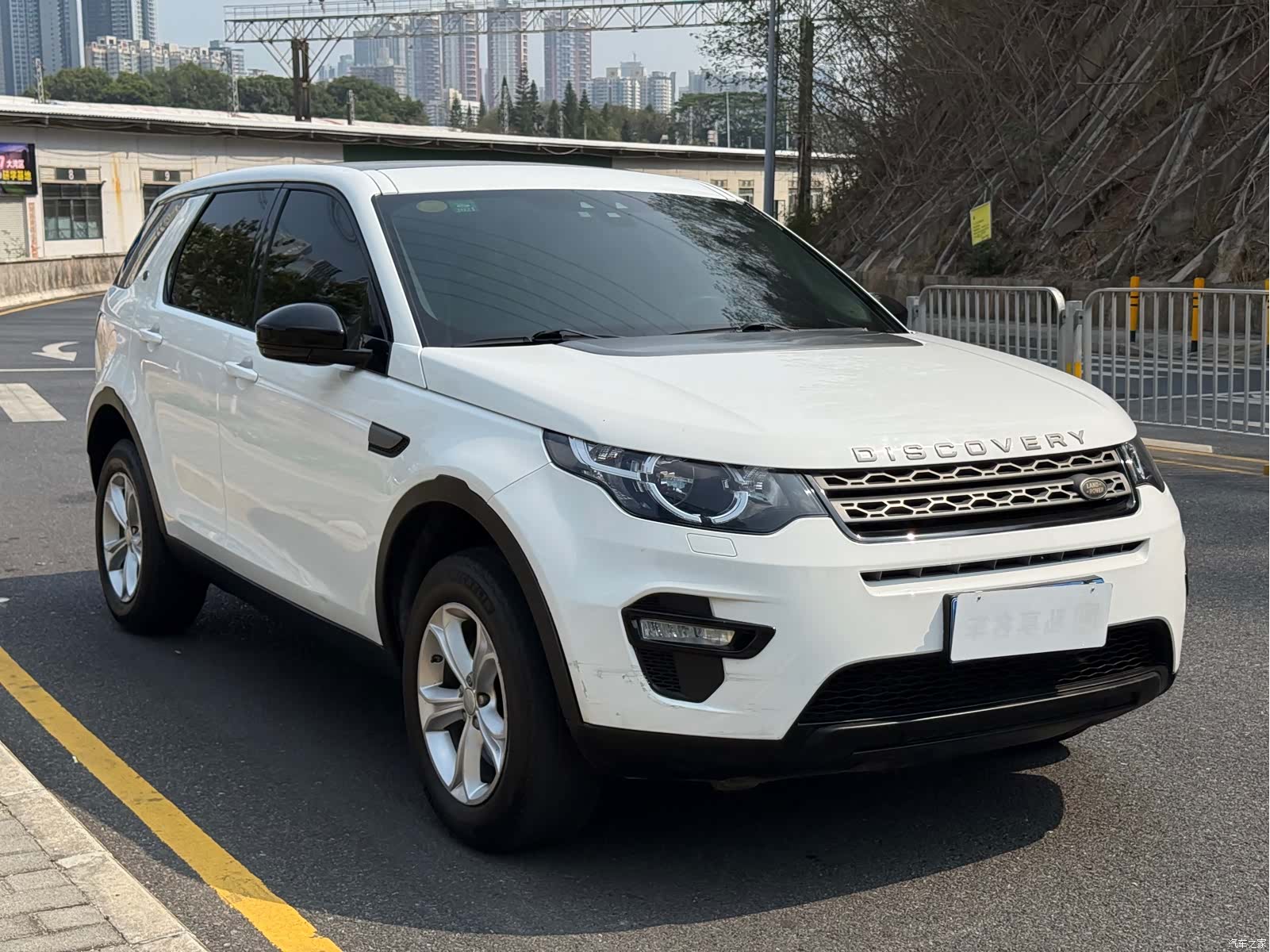 Land Rover Discovery, 2017 3