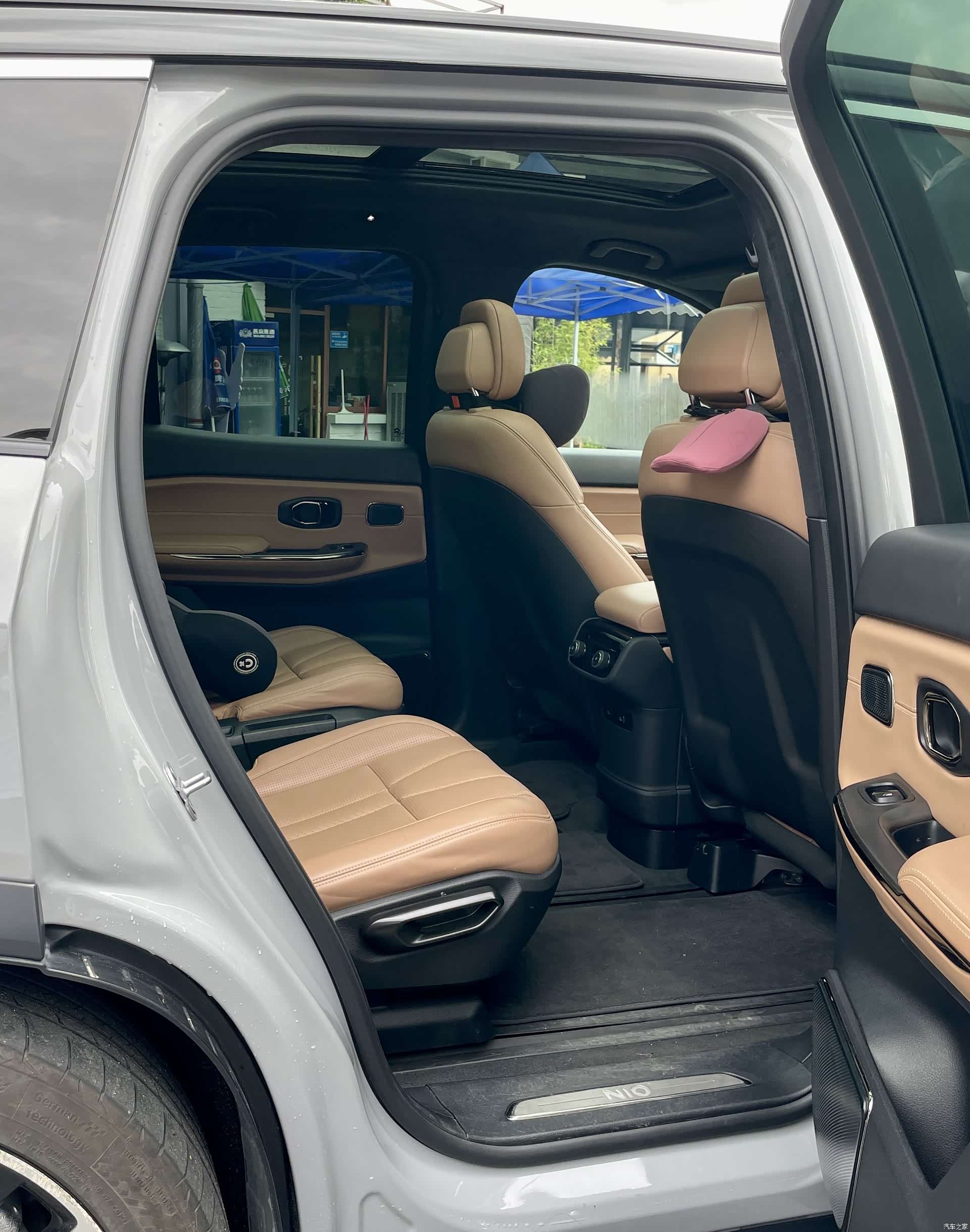 NIO ES8, 2021 9