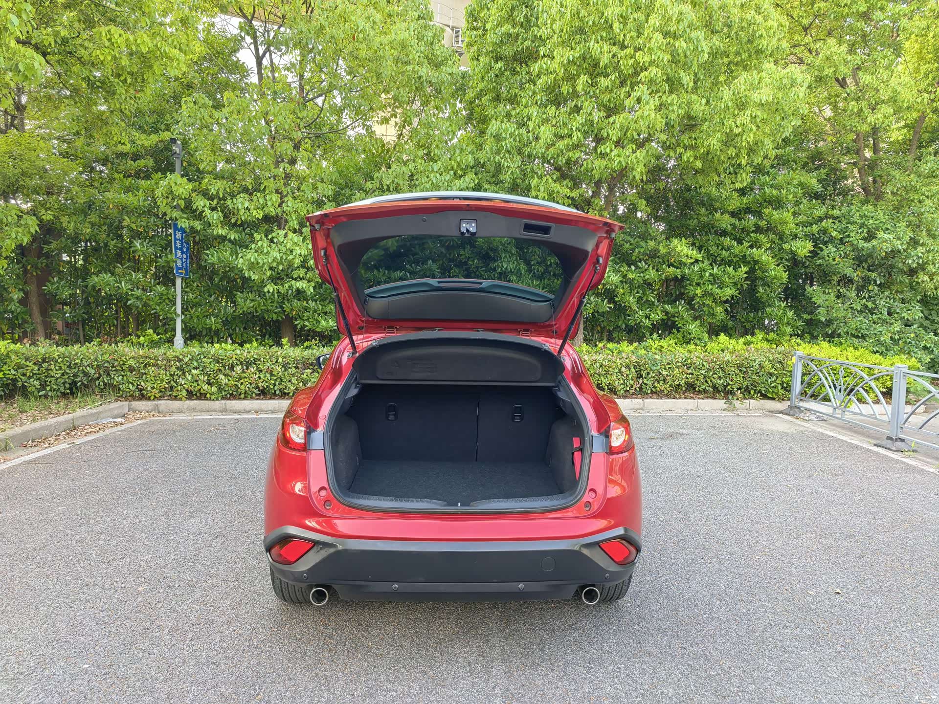 Mazda CX-4, 2017 16