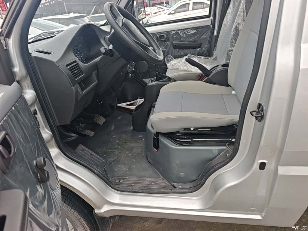 Wuling 1.5LLAR, 2025 22