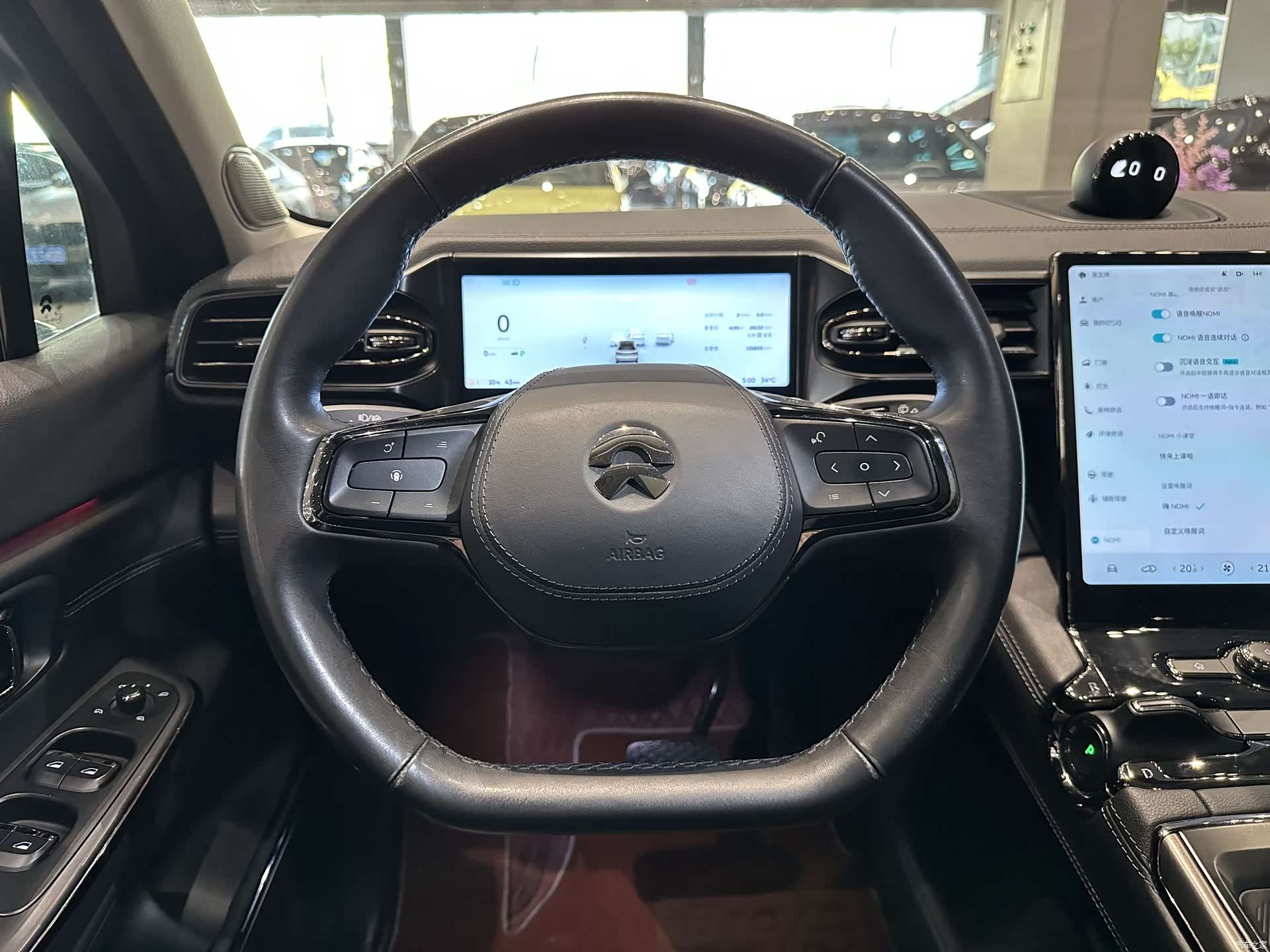 NIO ES8, 2022 13