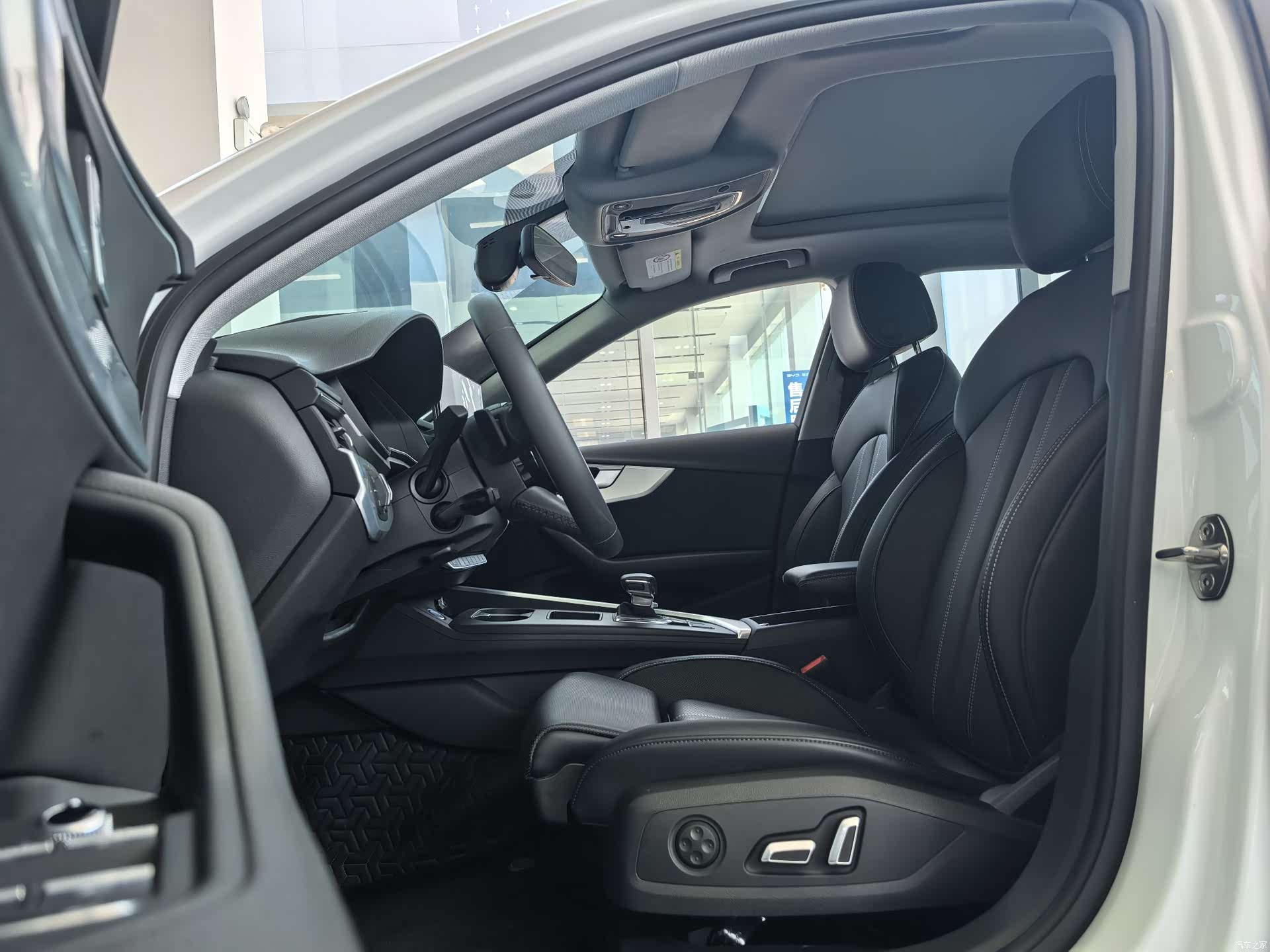 Audi A4L, 2024 10