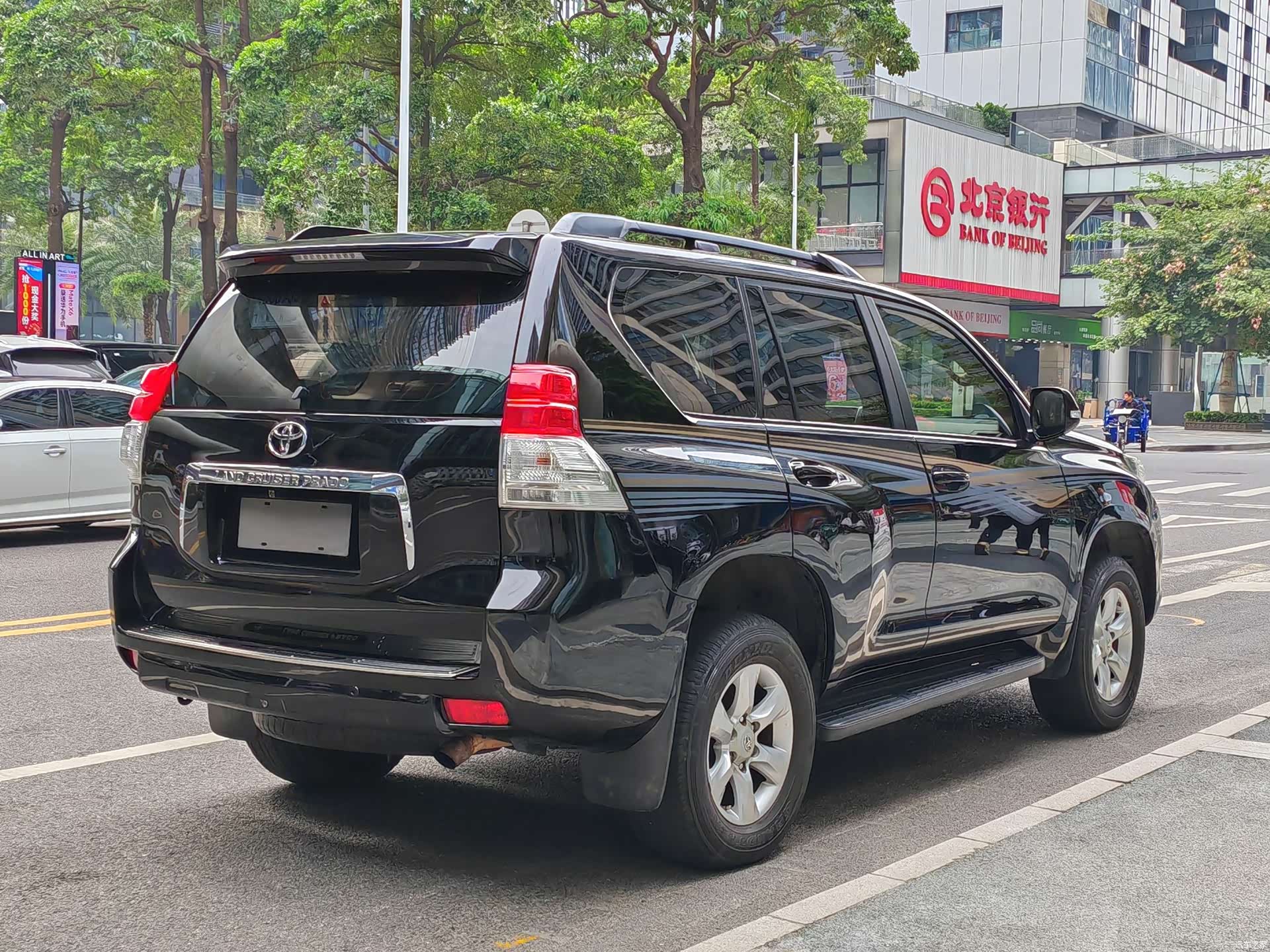 Toyota Prado, 2012 4