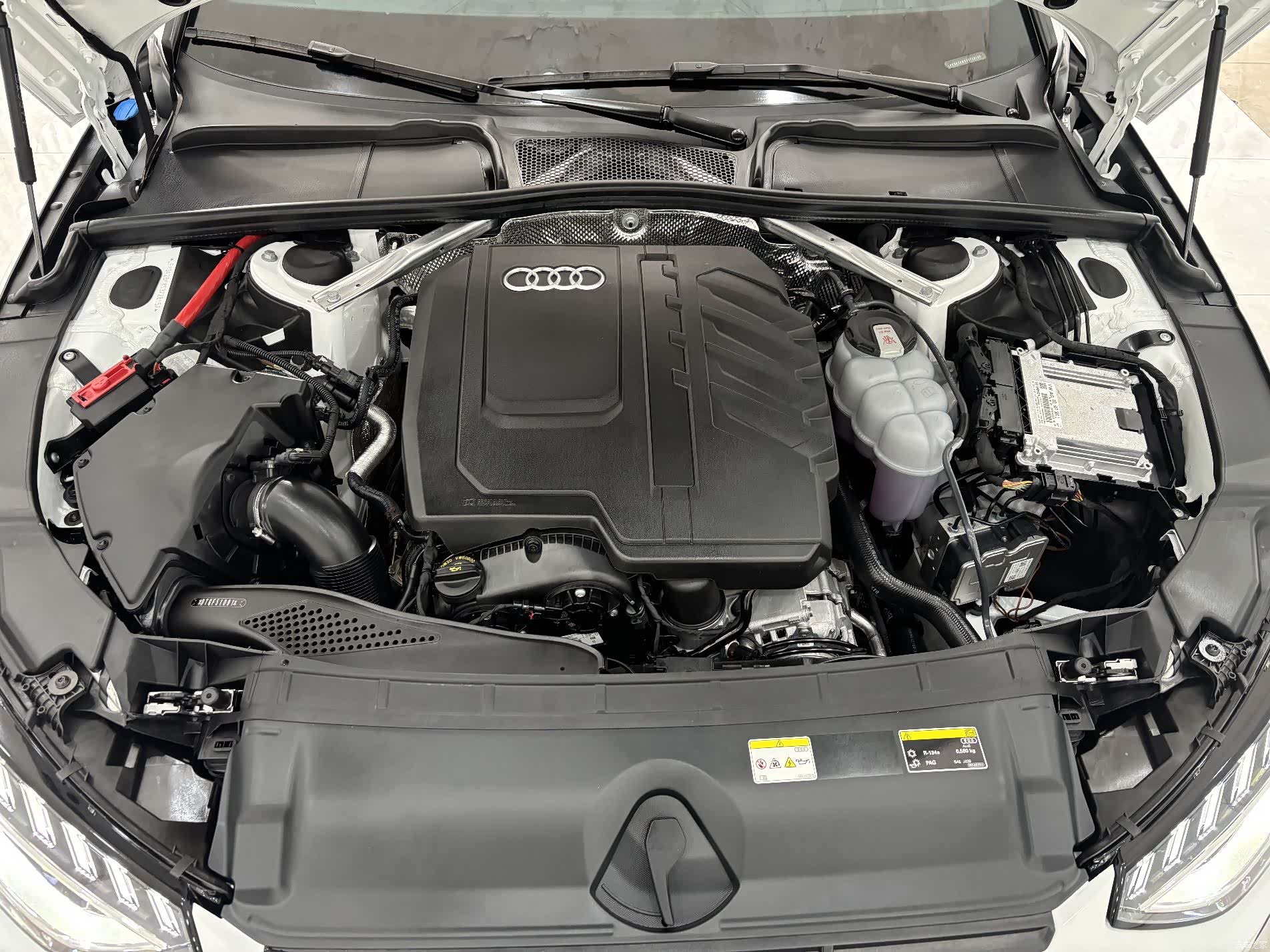 Audi A4L, 2025 31