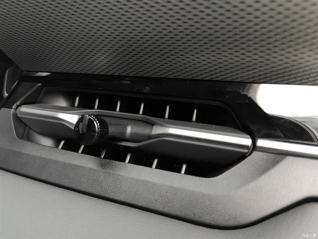 Audi e-tron, 2025 13