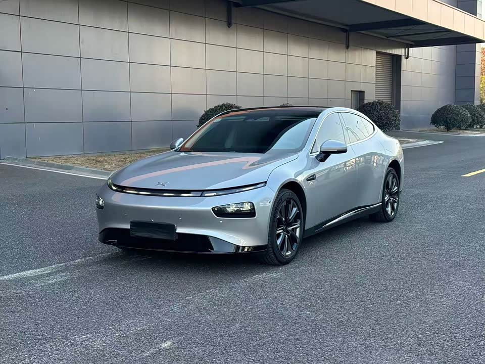XPENG P7