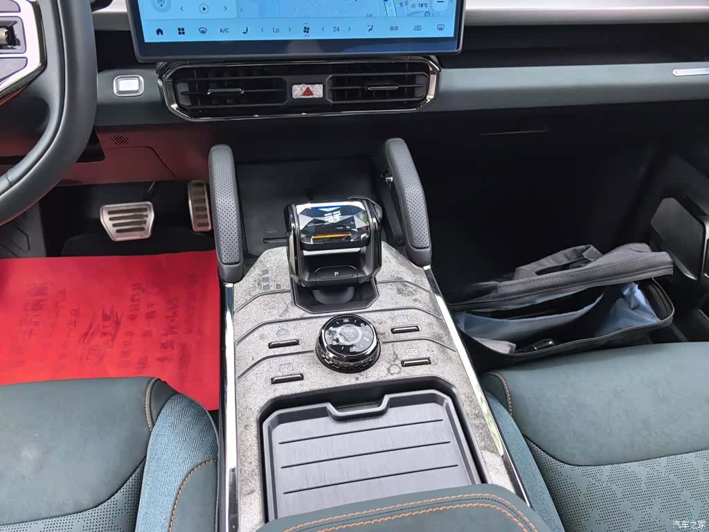 Jetour Traveller, 2024 10