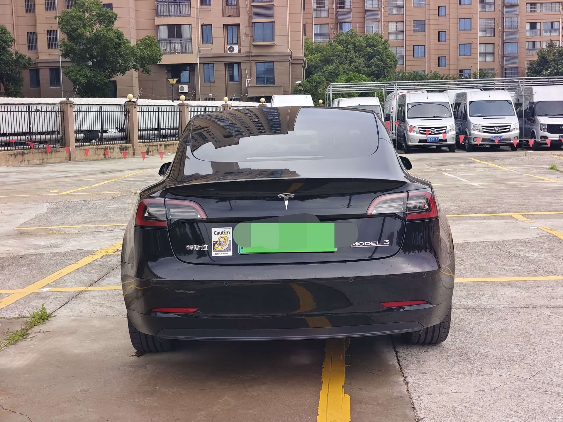 Tesla Model 3, 2022 23