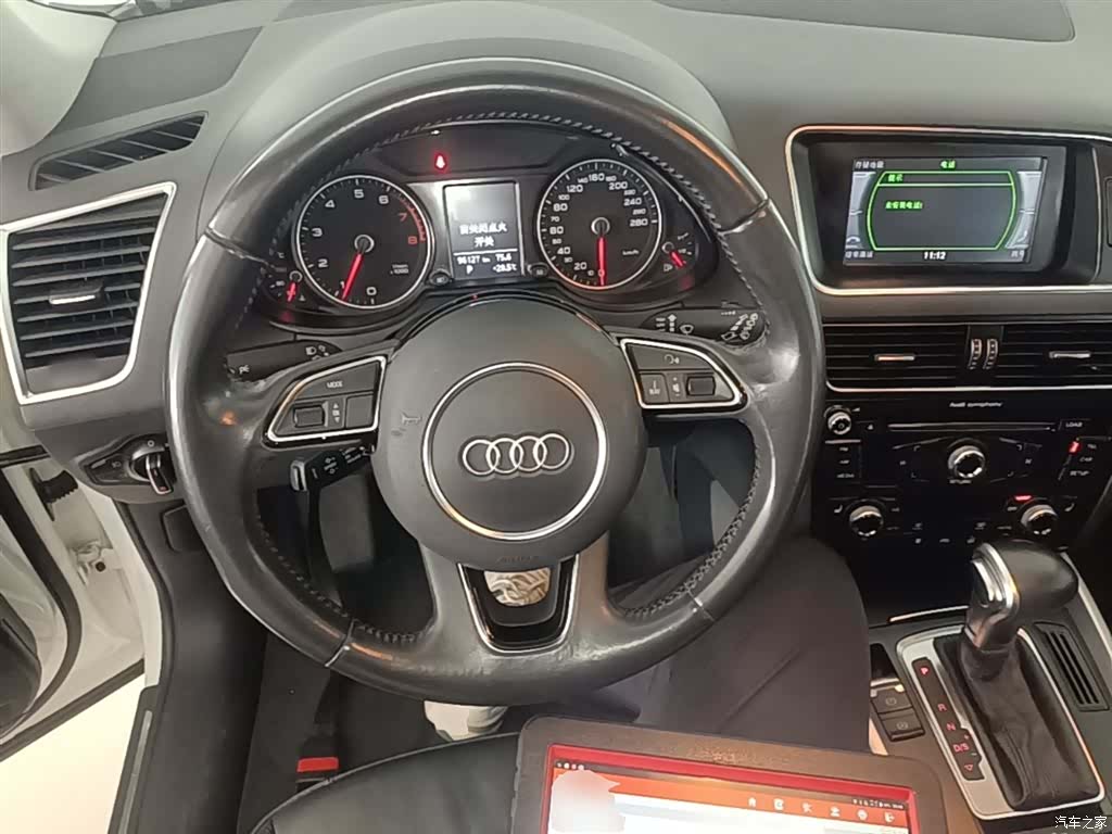 Audi Q5, 2015 11