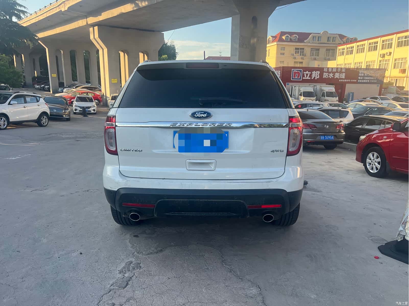 Ford Explorer, 2014 4