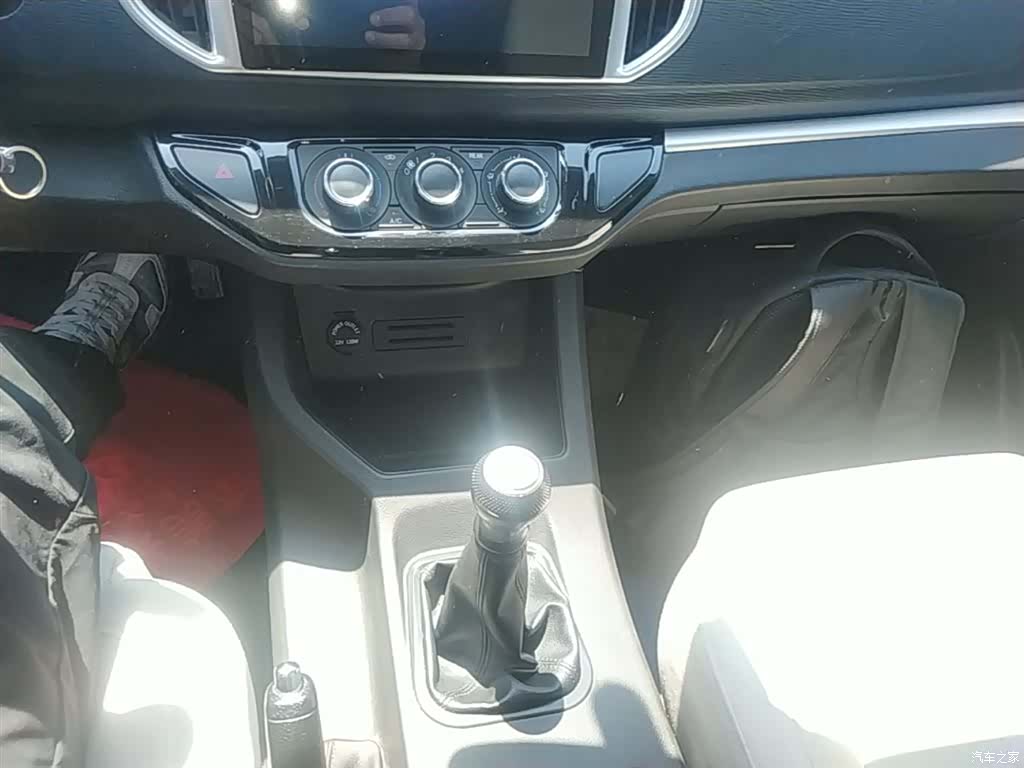 DongFeng M5L, 2025 14