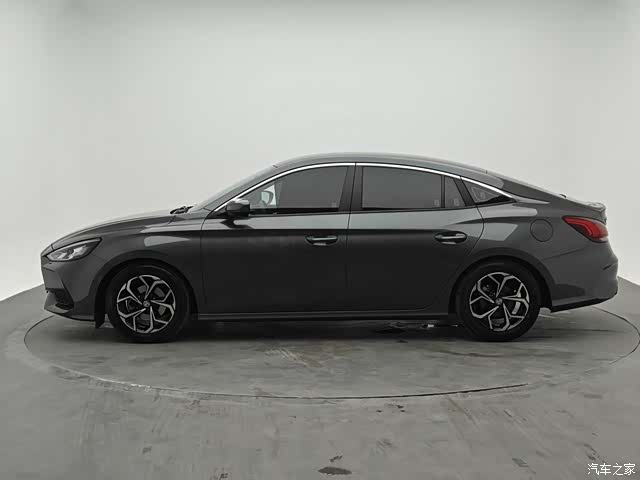 MG MG5, 2024 3
