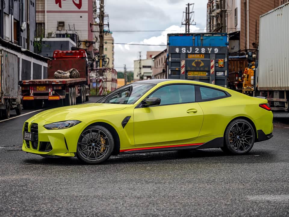 BMW M4