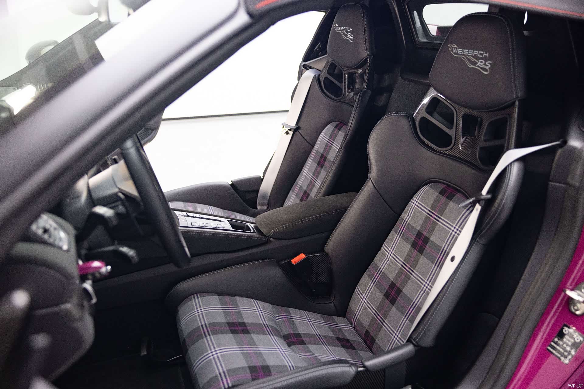Porsche 718, 2025 15