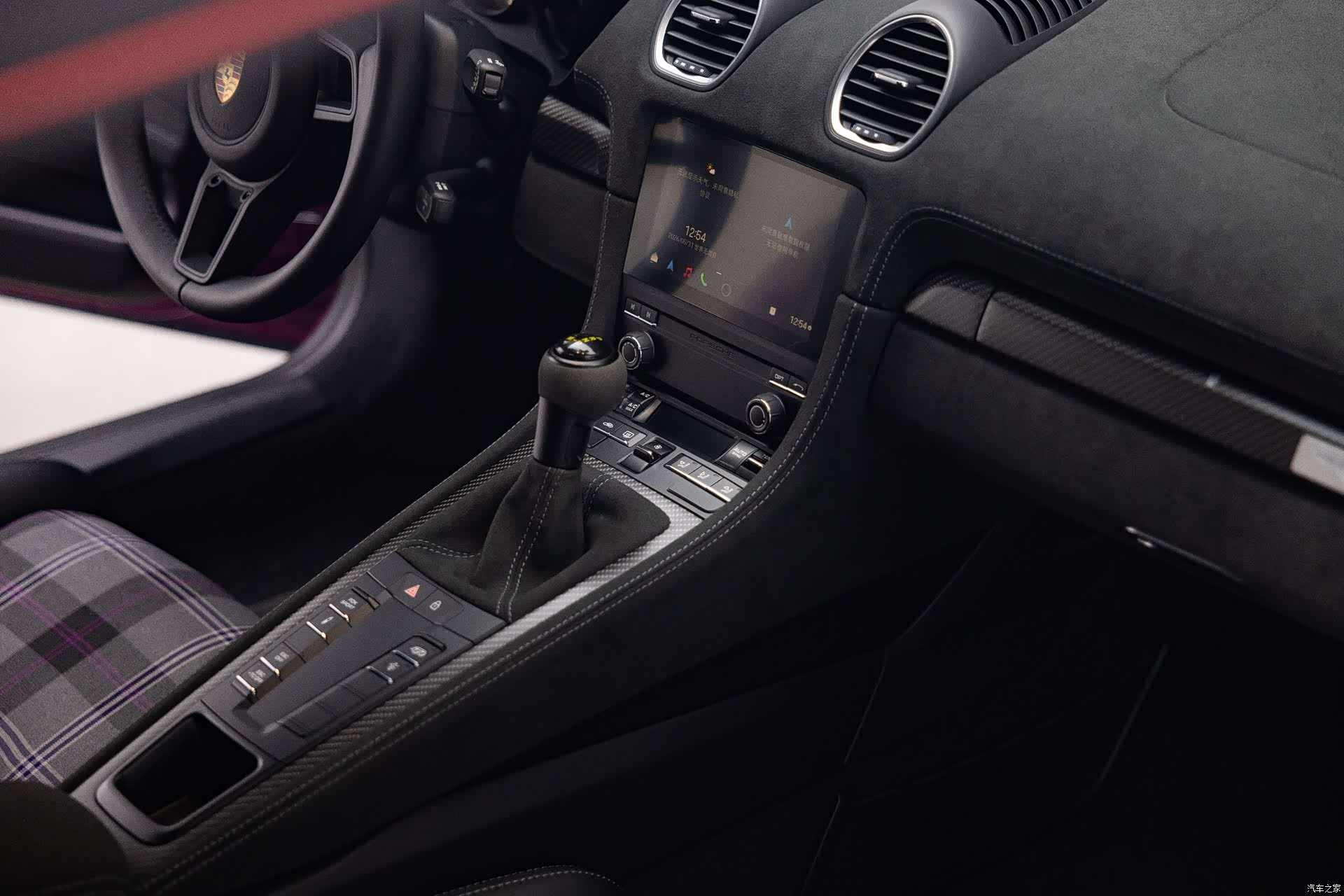 Porsche 718, 2025 12