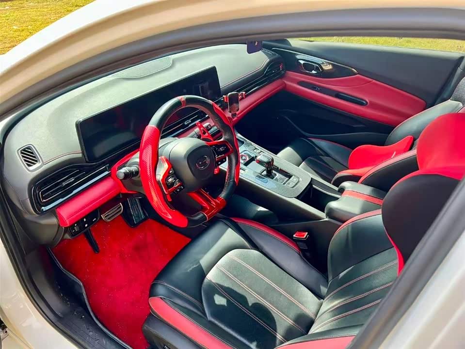 Trumpchi Shadow Leopard