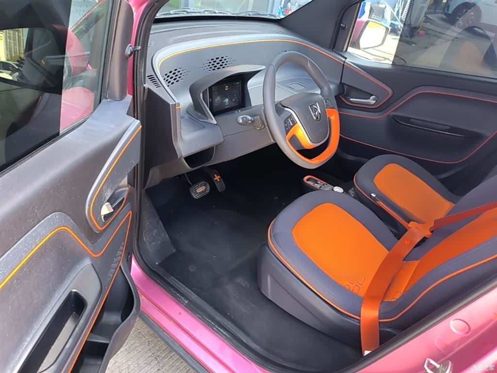 Wuling E100, 2020 16