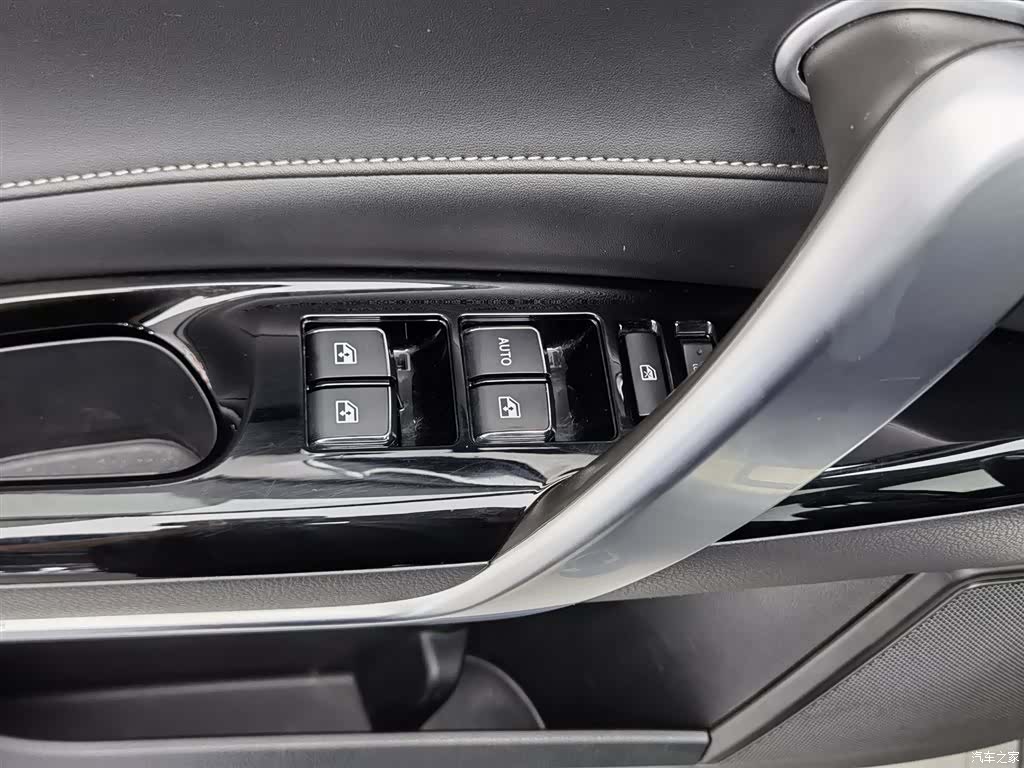 Changan CS95, 2020 9