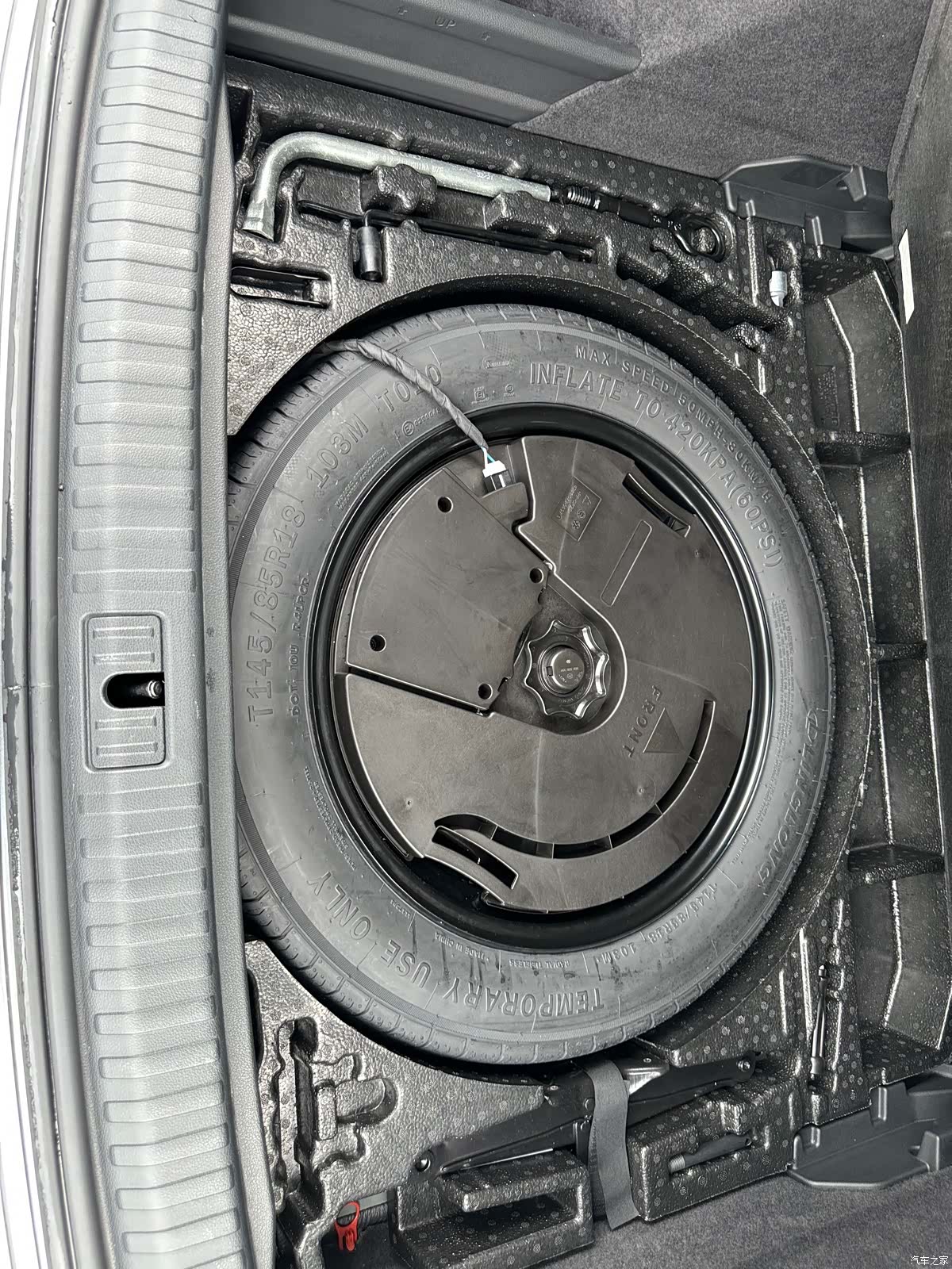 Audi Q3, 2022 12