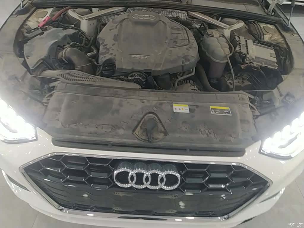 Audi A4L, 2022 20