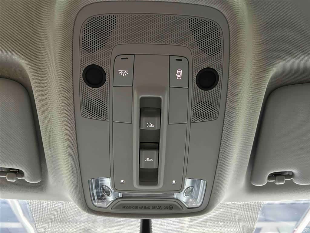 Audi Q3, 2023 8