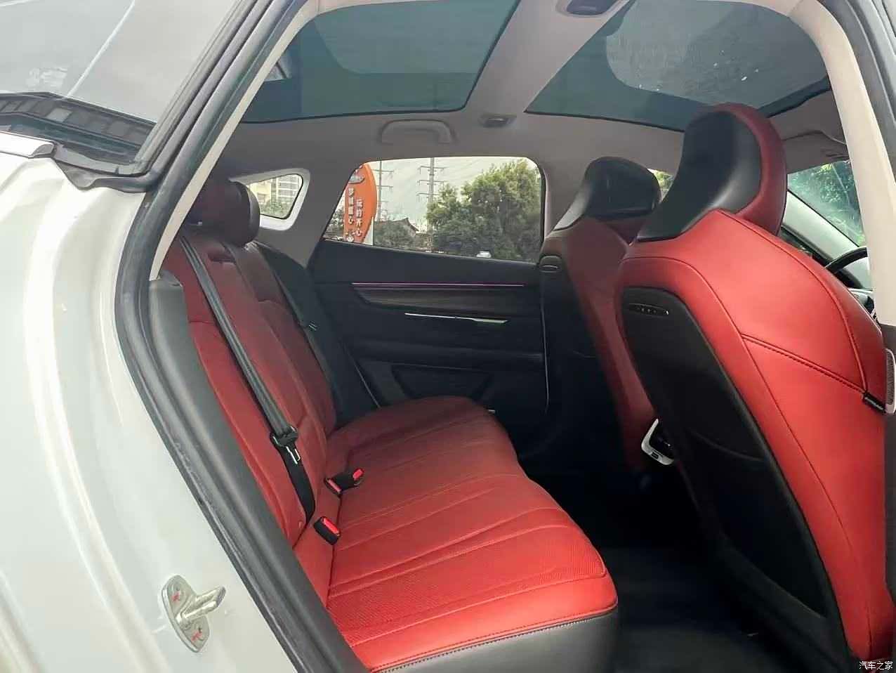Xpeng P7, 2021 6