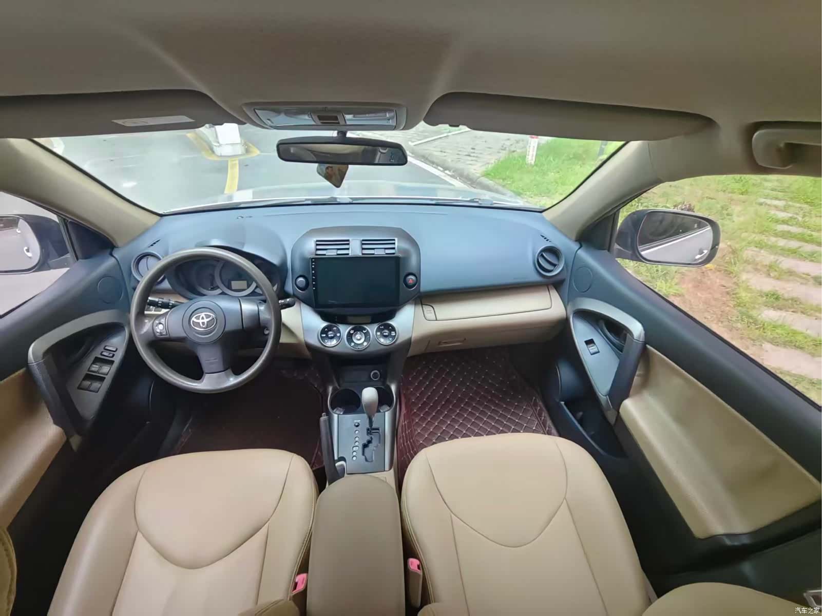 Toyota RAV4, 2013 9