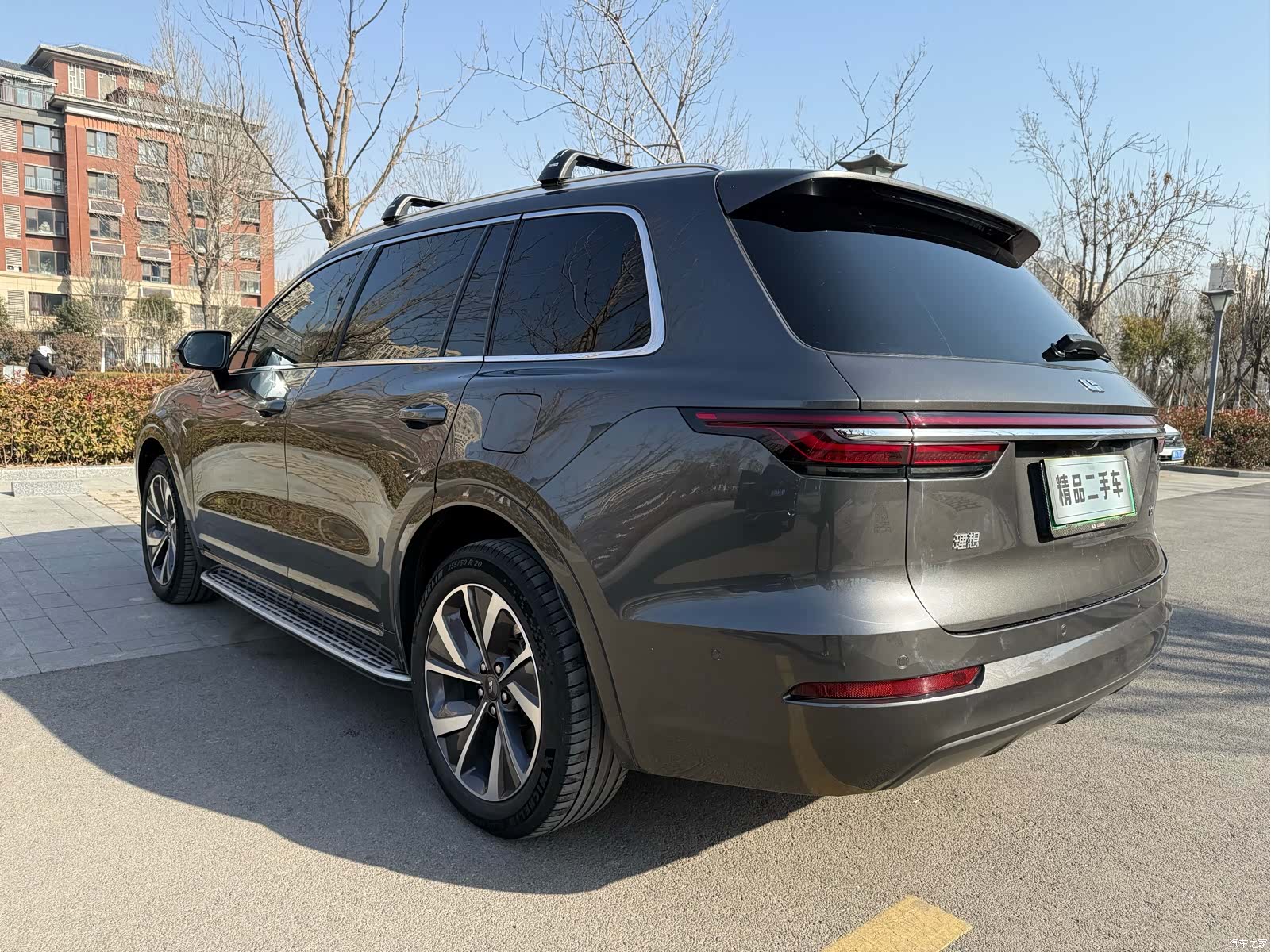 Li Auto ONE, 2023 4