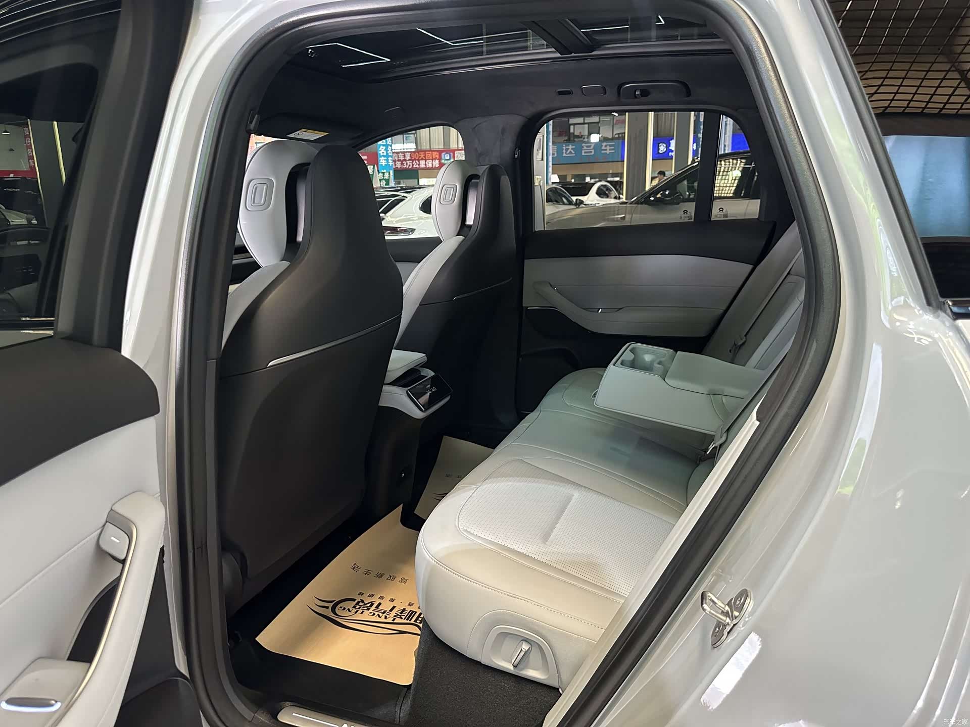 NIO ES6, 2024 10
