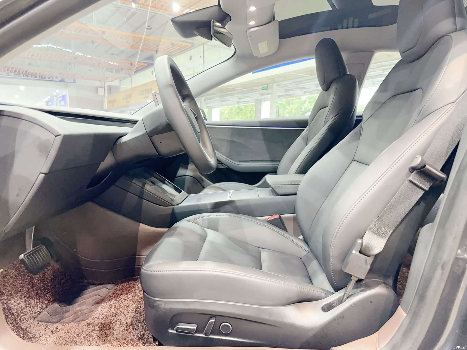 Tesla Model 3, 2024 10