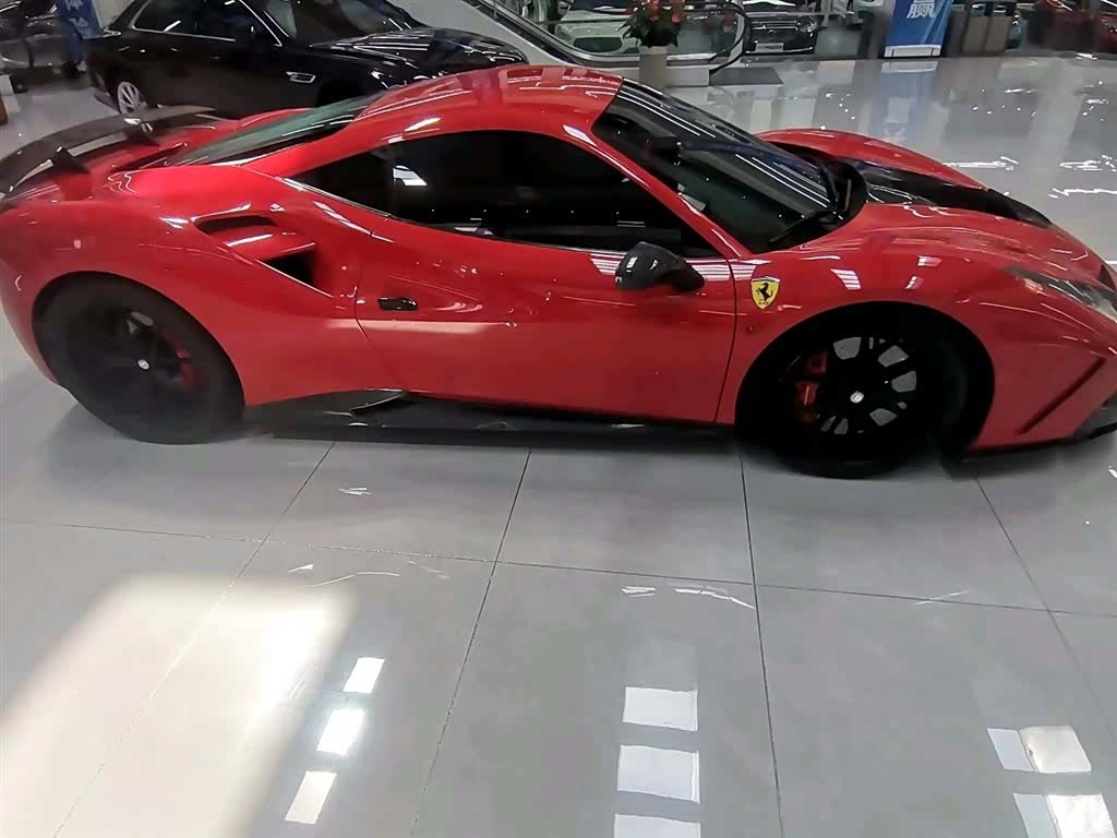 Ferrari 488, 2018 6