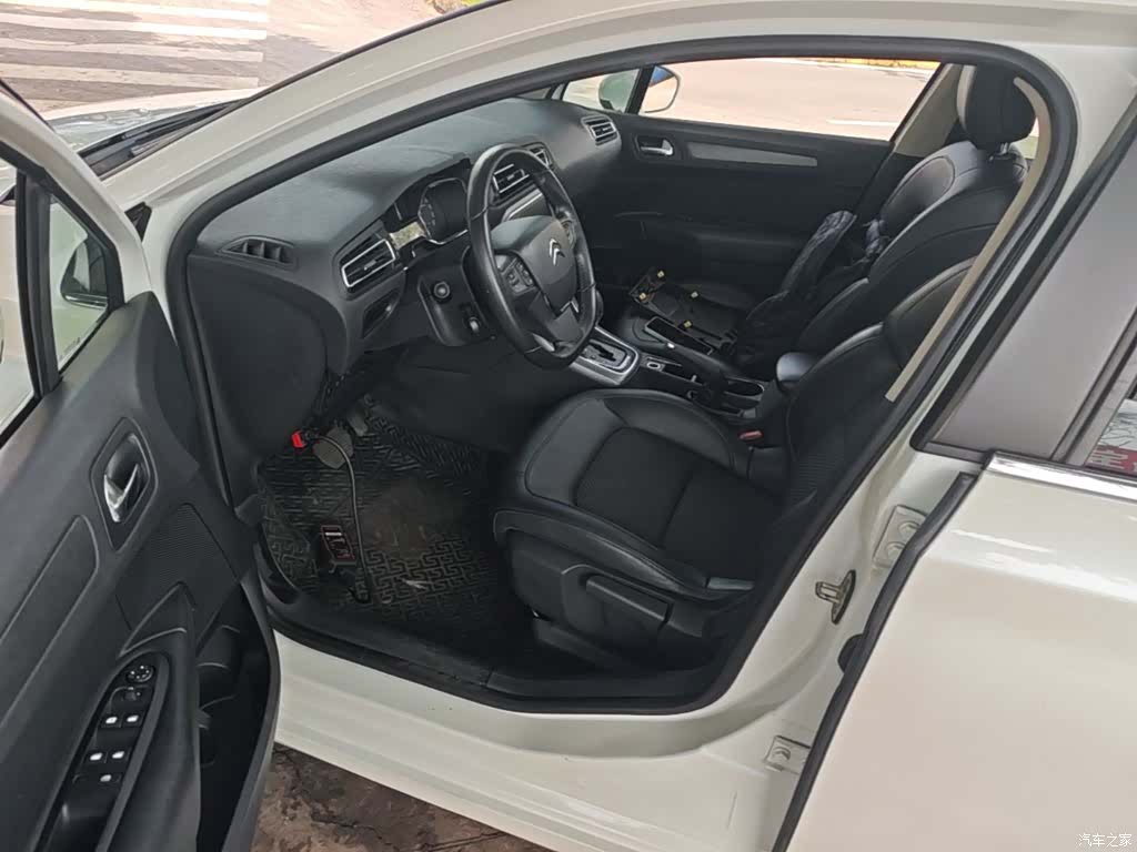 Citroen C4, 2017 15