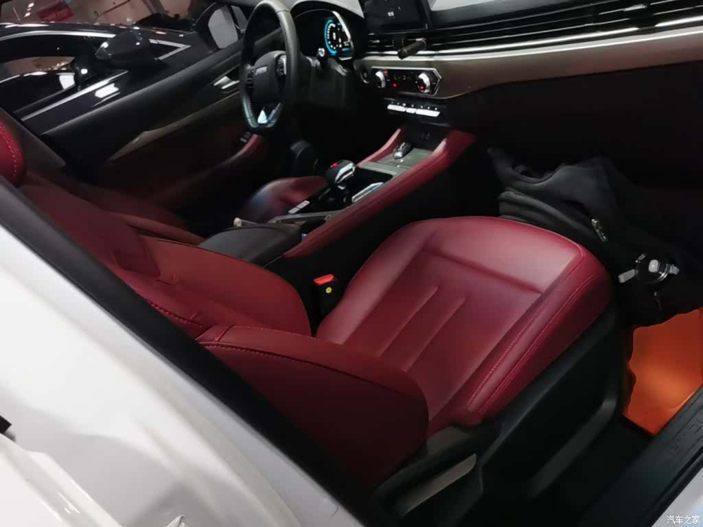 Jetour X70, 2025 25