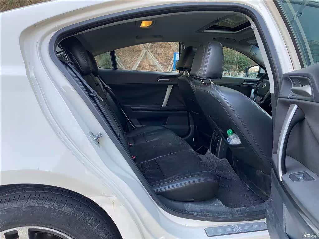 MG MG6, 2012 13