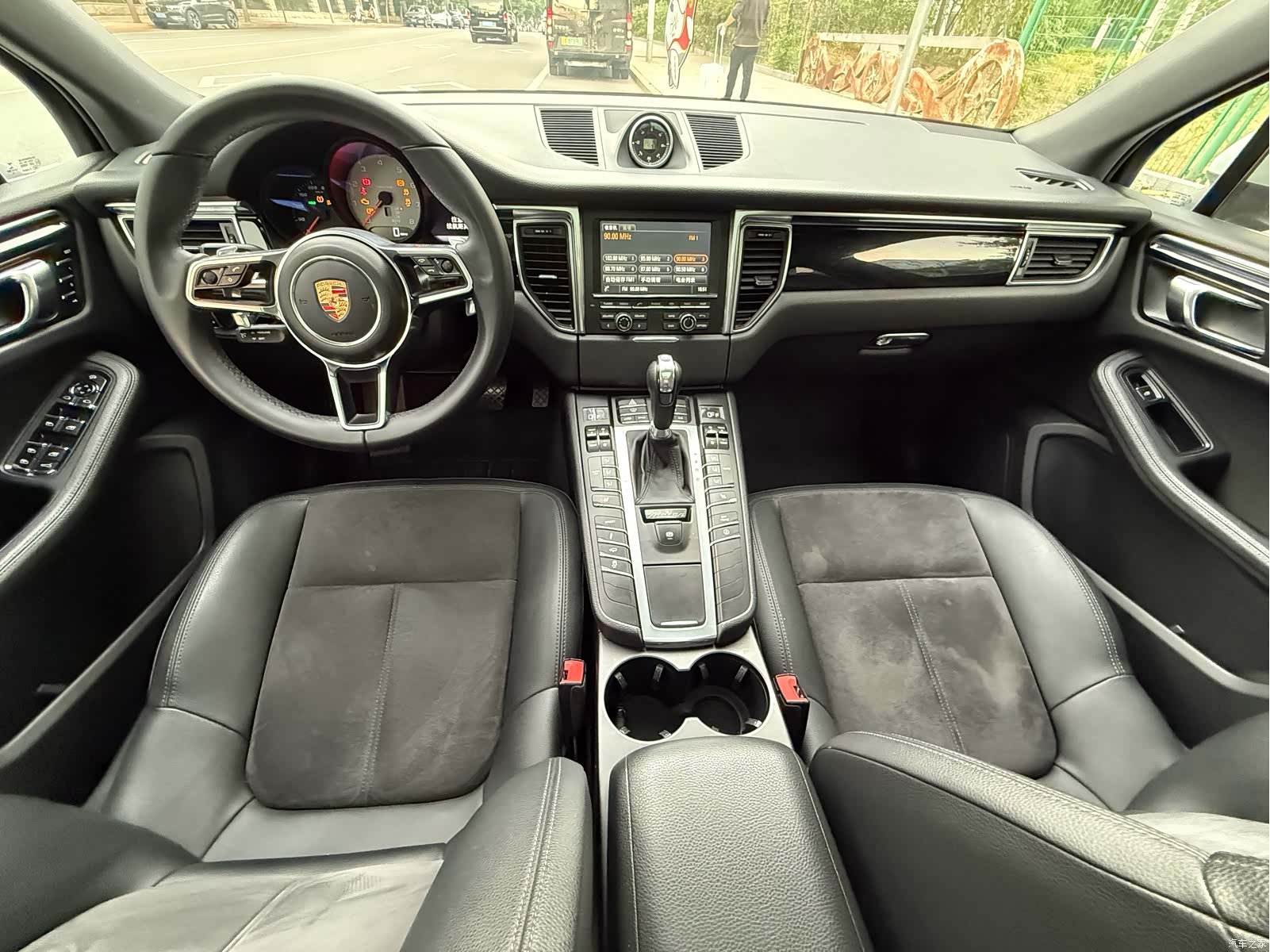Porsche Macan, 2015 6