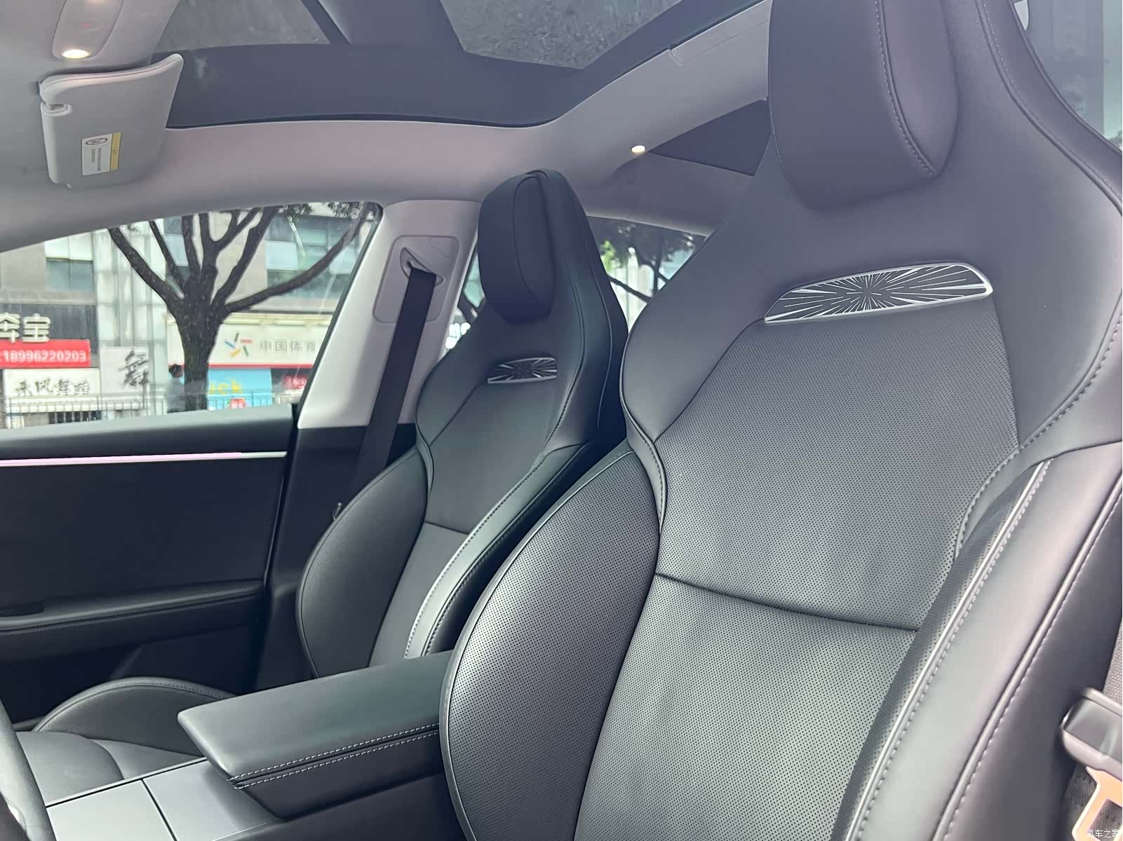 Tesla Model 3, 2024 13