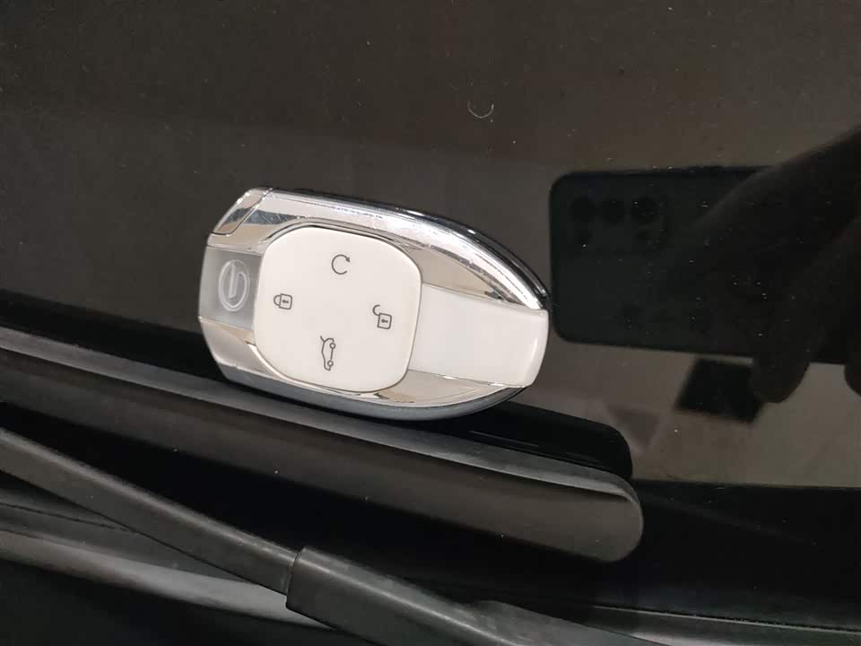 Trumpchi Shadow cool