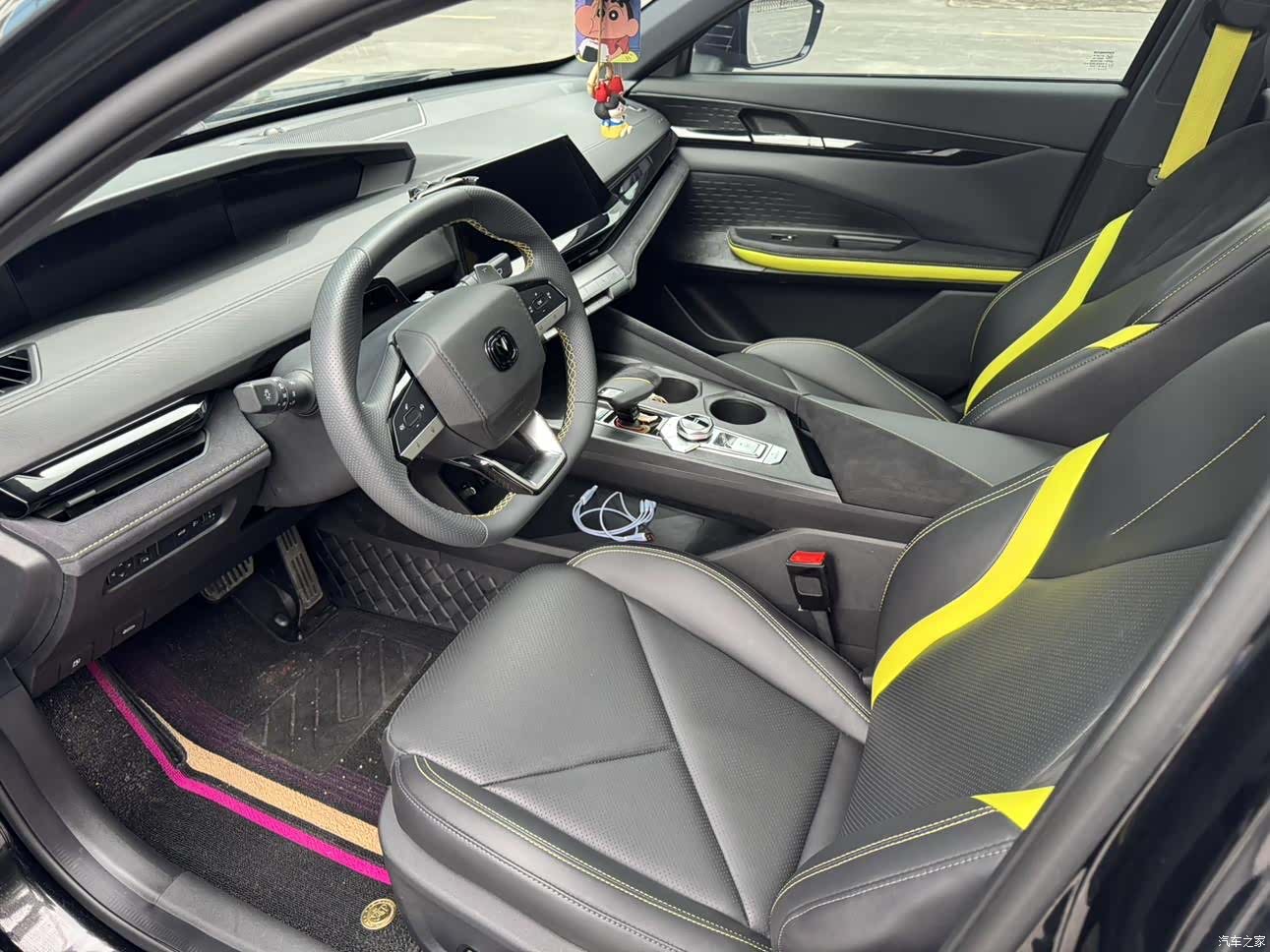 Changan UNI-V, 2022 25