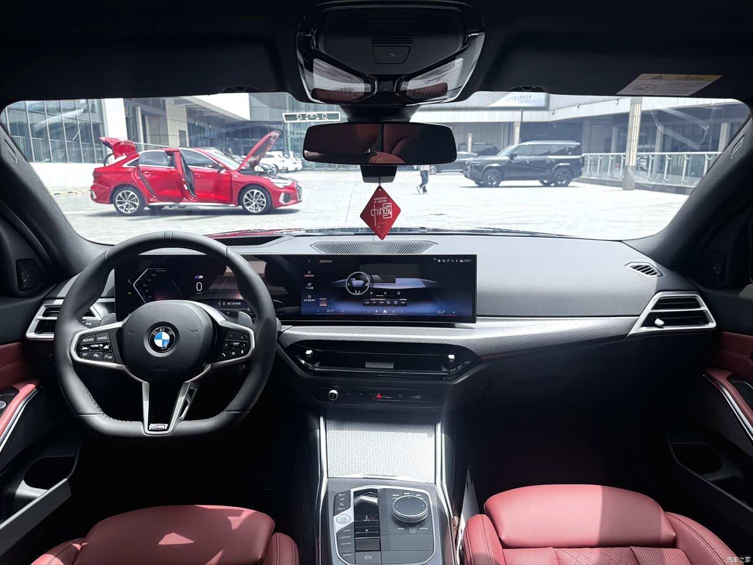 BMW 3 Series, 2025 все фото