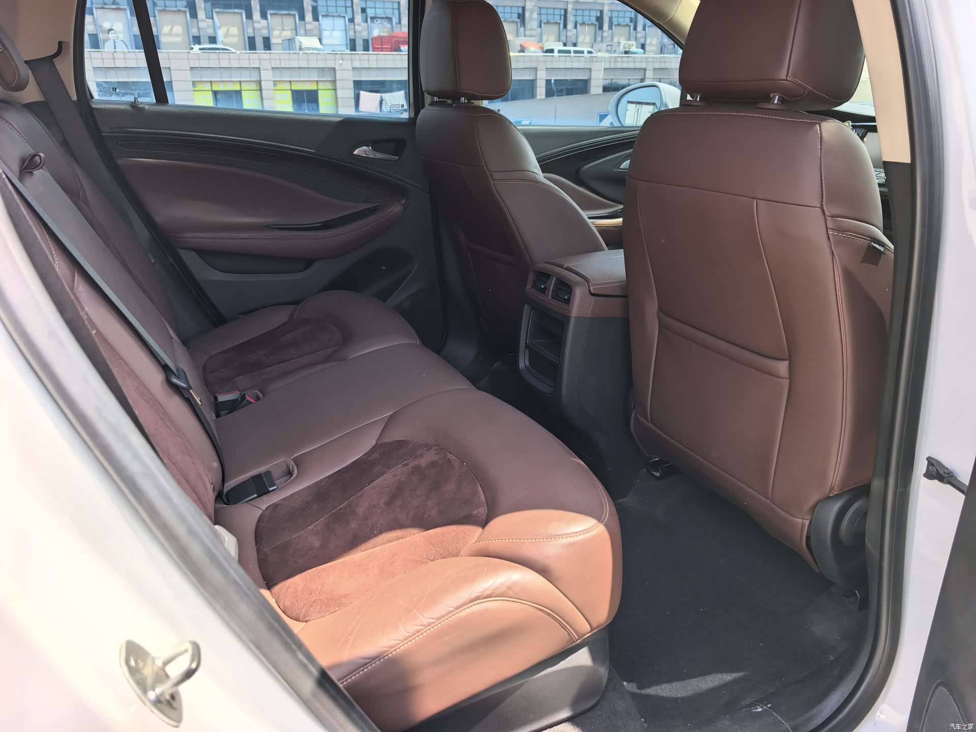 Buick Envision Plus, 2016 10