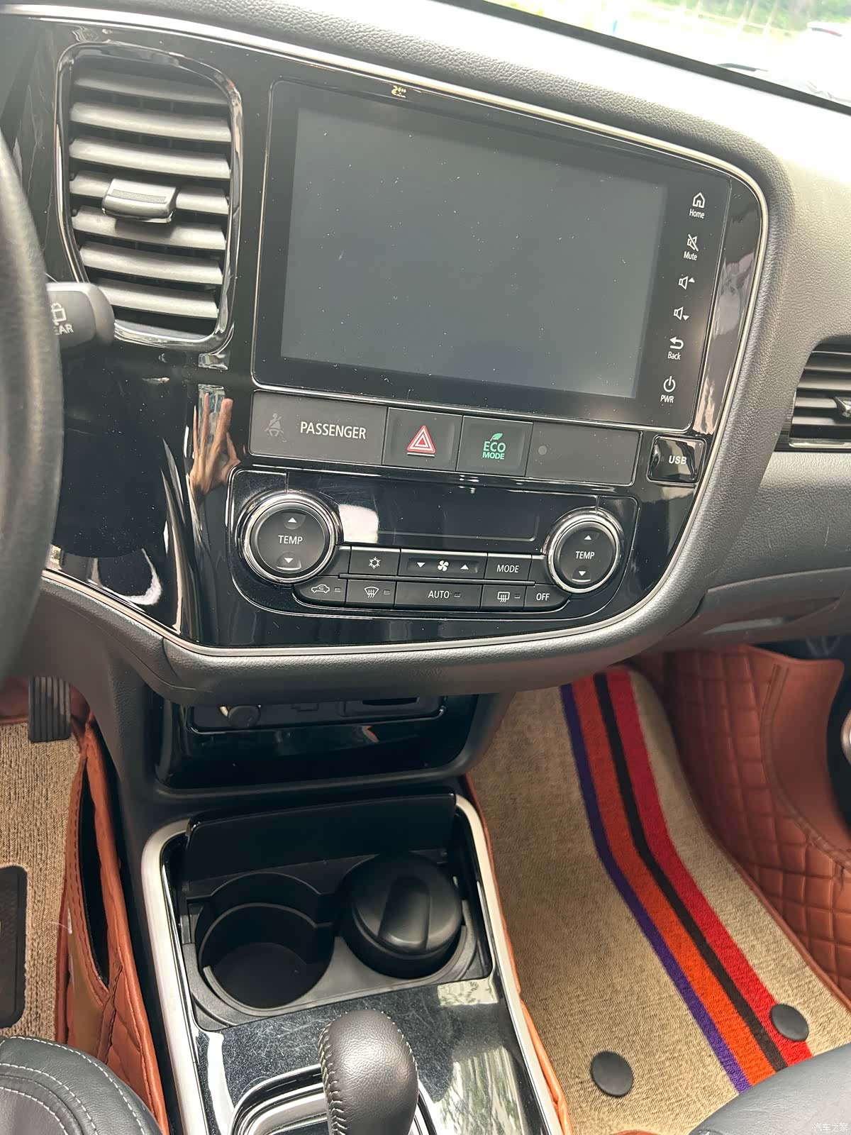 Mitsubishi Outlander, 2019 14