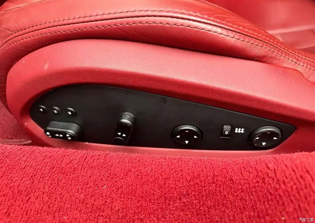 Ferrari 458, 2013 7
